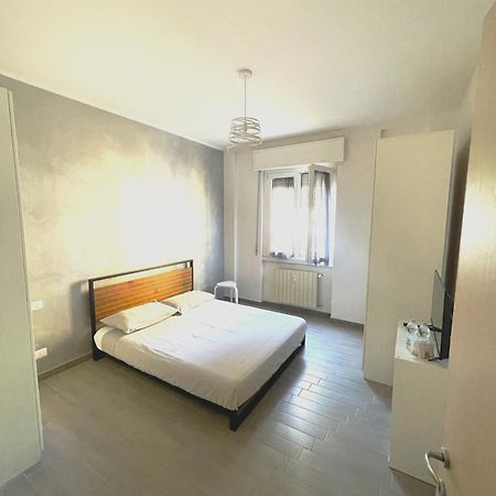 Venosa2 Apartment Milan Bagian luar foto