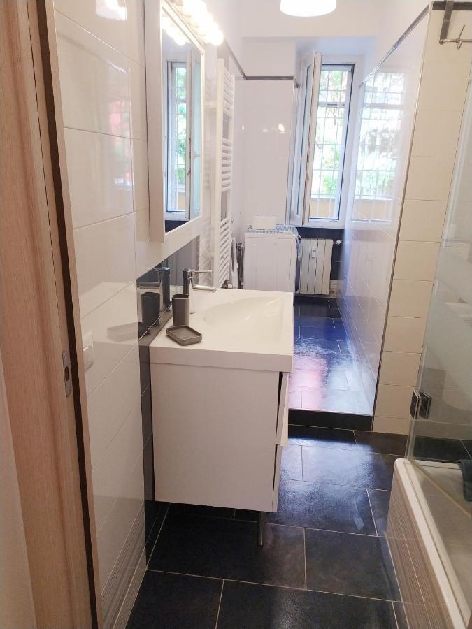 Venosa2 Apartment Milan Bagian luar foto